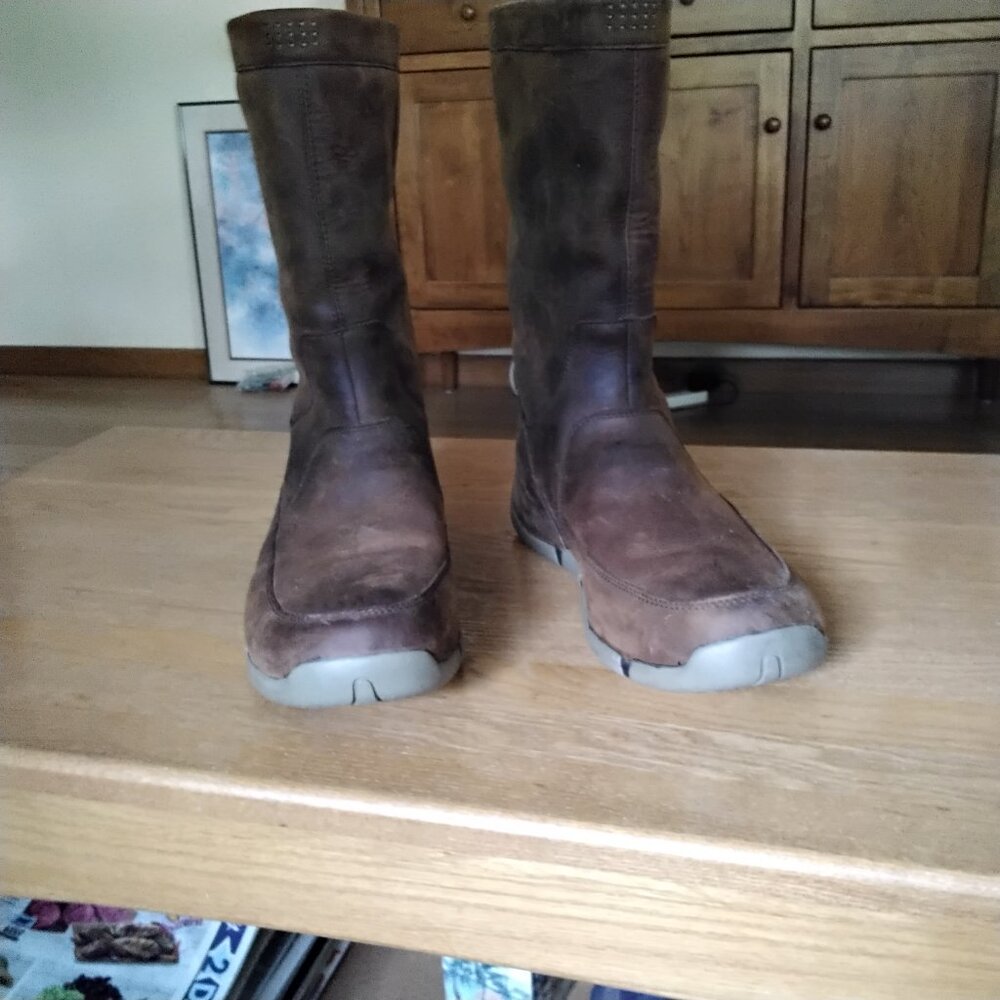 Mens Sperry boots size 12M